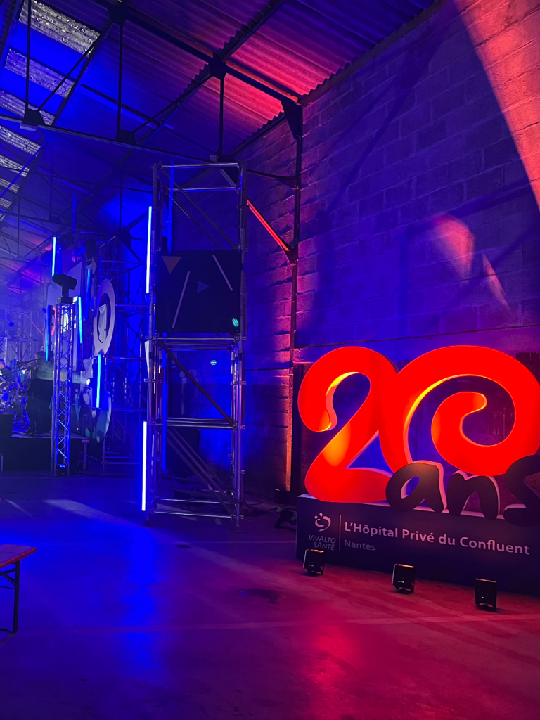 20 ans de l'hôpital privé du Confluent pour Cravate et sandalettes