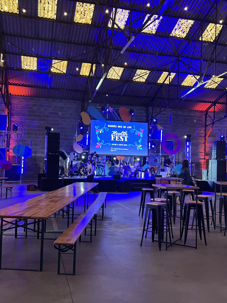 20 ans de l'hôpital privé du Confluent pour Cravate et sandalettes